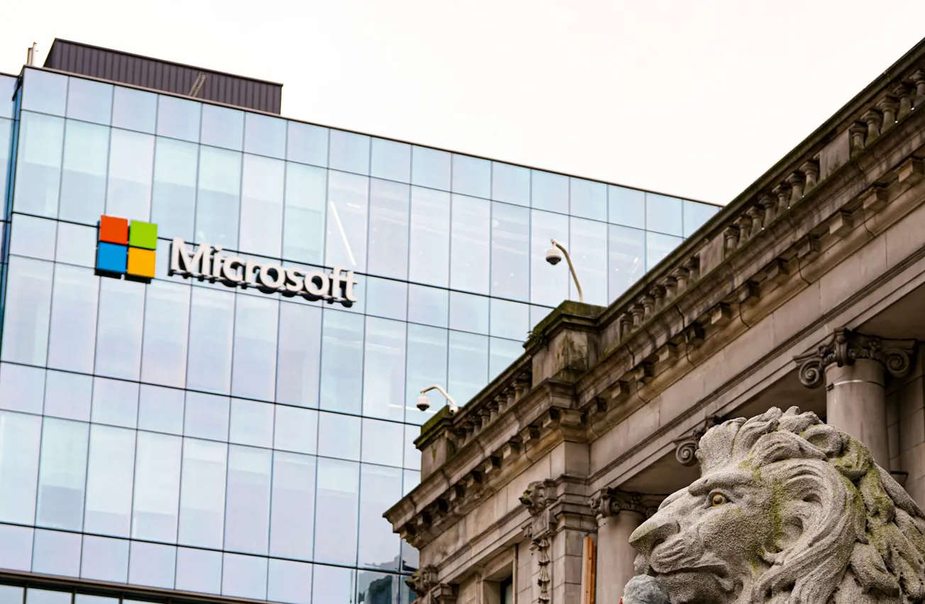Microsoft informa i clienti che un gruppo russo ha violato le email
